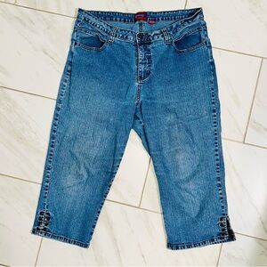Westport Woman Demin Capri Jeans Size 18W Stretch. Excellent Condition